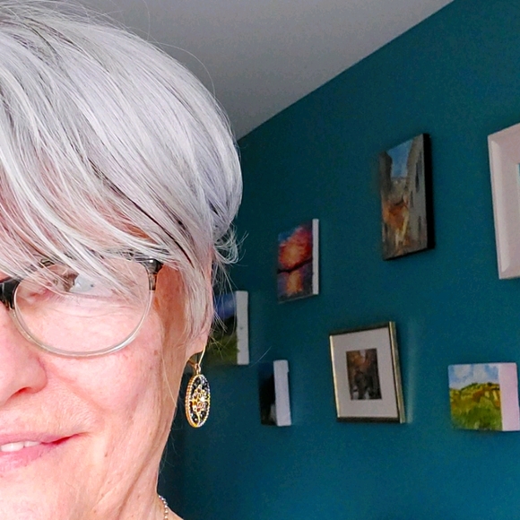 Meet your Posher, Adda - Picture 1 of 1